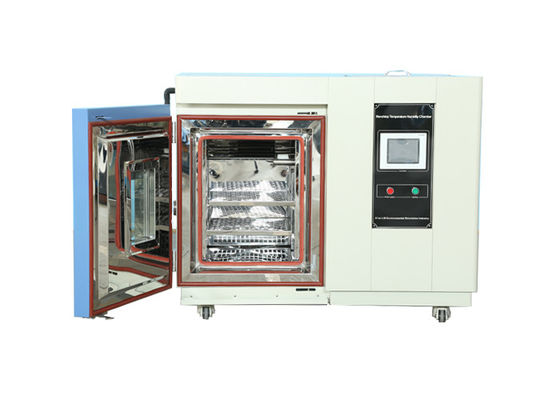 Камера с температурой и влажностью на поверхности скамейки